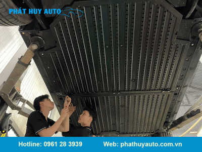 Tấm Bảo Vệ Pin Xe MPV 7