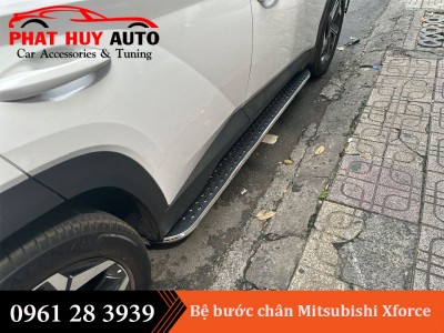 Bệ bậc lên xuống xe Mitsubishi Xforce
