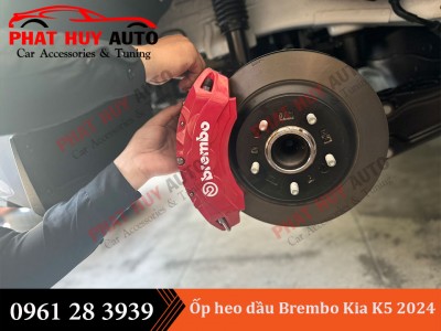 Ốp heo dầu Brembo xe ô tô Kia K5 2024