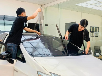 Địa Chỉ Dán Phim Cách Nhiệt Ô Tô Tại Quận Tân Phú