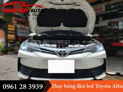 Thay bóng đèn led cho Toyota Altis