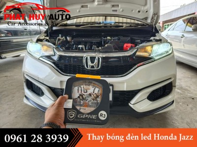Thay bóng đèn led Honda Jazz