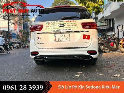 Kia Sedona độ líp pô kiểu Mercedes