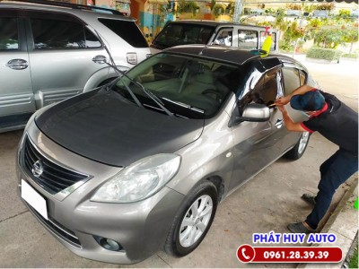 Dán phim cách nhiệt Nissan Sunny