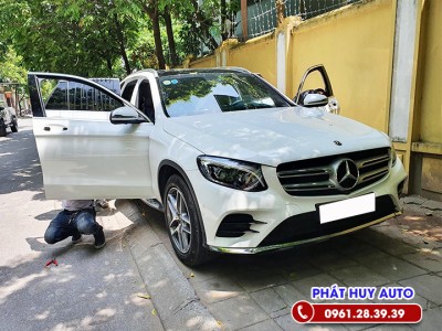 Cửa hít tự động Mercedes GLC 300