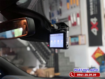 Camera hành trình Ford Raptor 2021 Iroad TR7