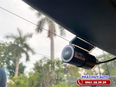 Camera hành trình BMW 530i Iroad X10