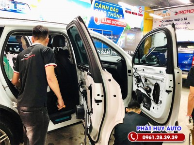 Cửa hít tự động Audi Q7