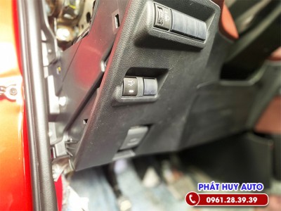 Độ cốp điện Toyota Cross