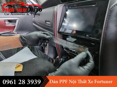 Dán PPF nội thất xe Fortuner