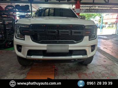 Mặt Ca Lăng Ô Tô Everest 2023