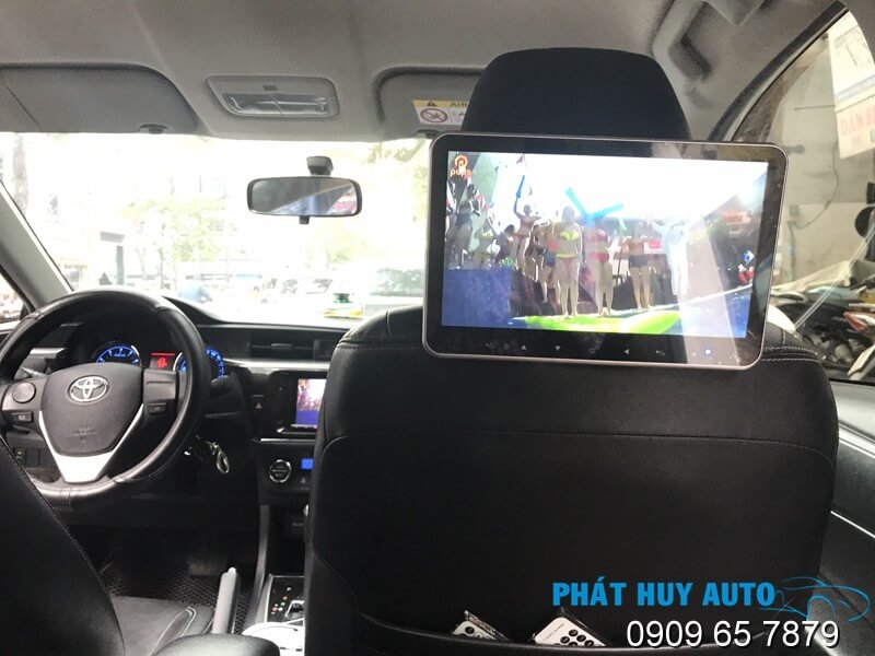 Màn hình gối đầu xe Toyota Altis 
