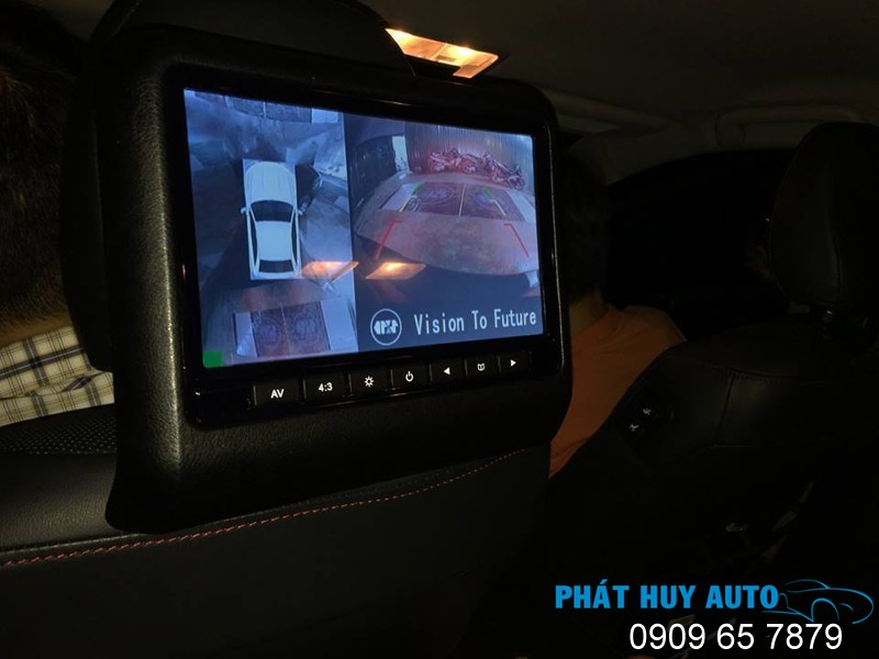 Màn hình gối đầu xe Toyota Camry 